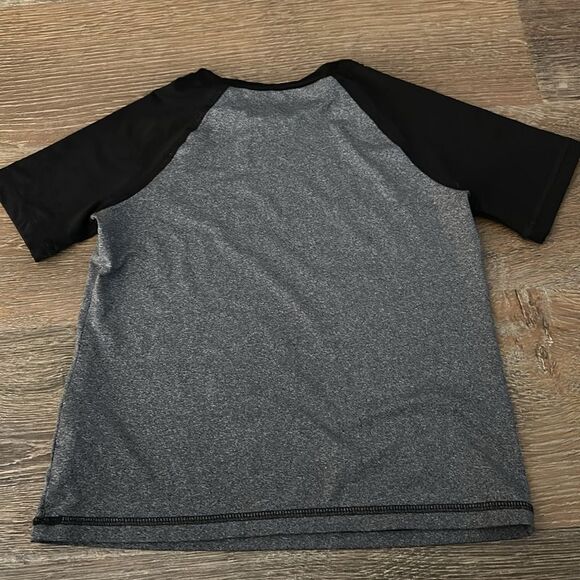 Art Class Beach Moisture Wicking Top M 8 - Picture 4 of 4